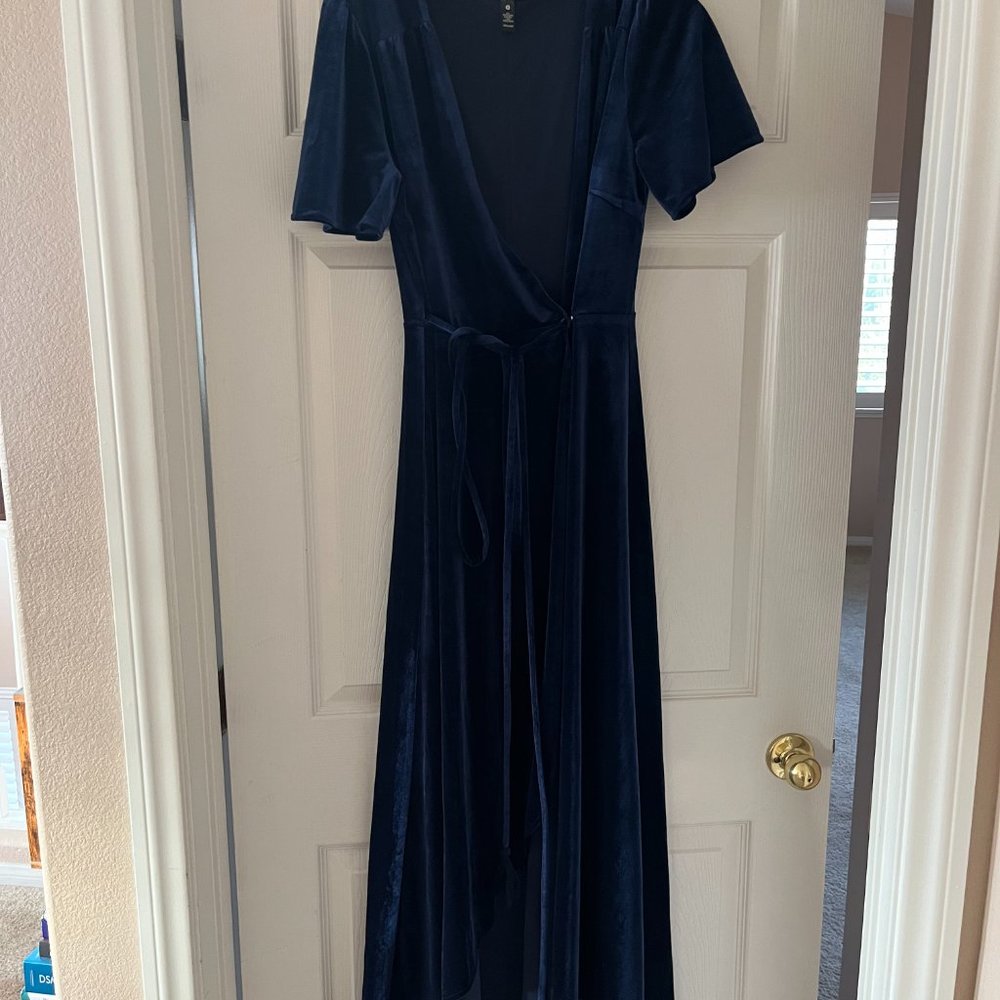 AQUA Blue Velvet Maxi Dress